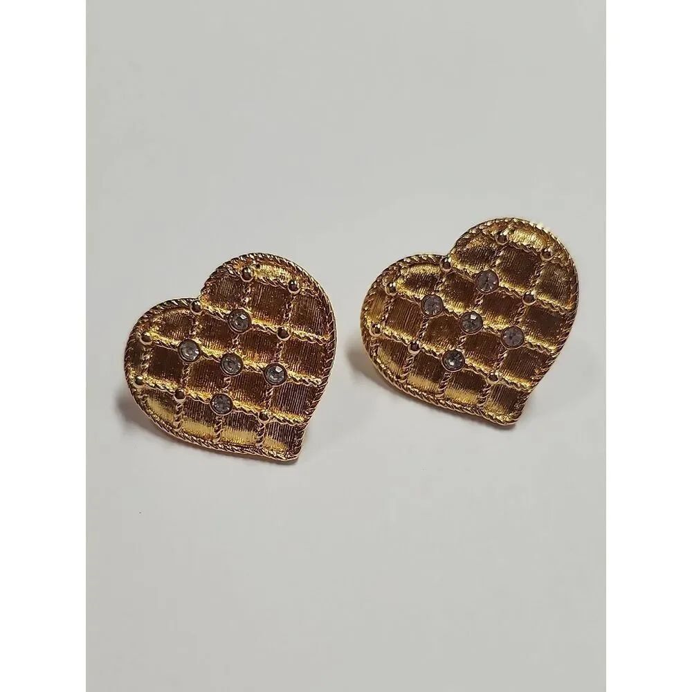 Gold HeartāQuilted Stud Earrings - Elegant Women's Jewelry